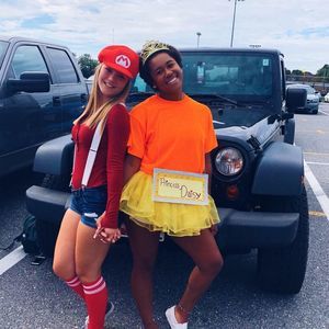 Meet your Posher, Kendra